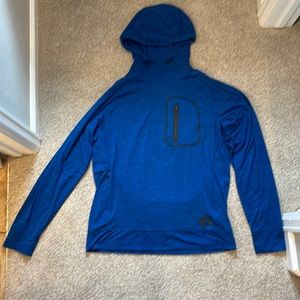 Men’s American Eagle Flex Light-Weight Hoodie, Size Medium